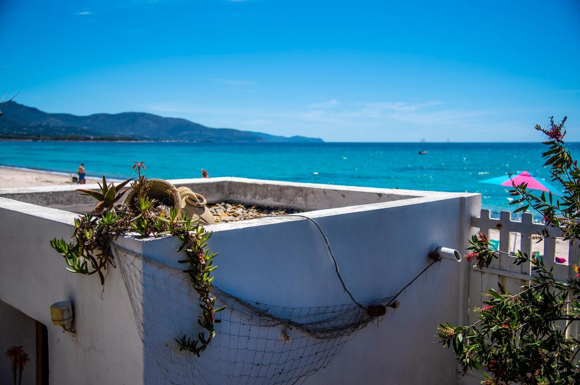 Villa By The Beach Sant'Andrea  Eksteriør billede